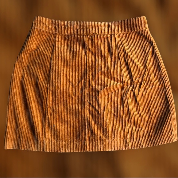 Forever 21 rust-coloured corduroy skirt - Picture 4 of 4